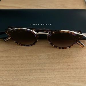Jimmy Fairly sunglasses + tote bag